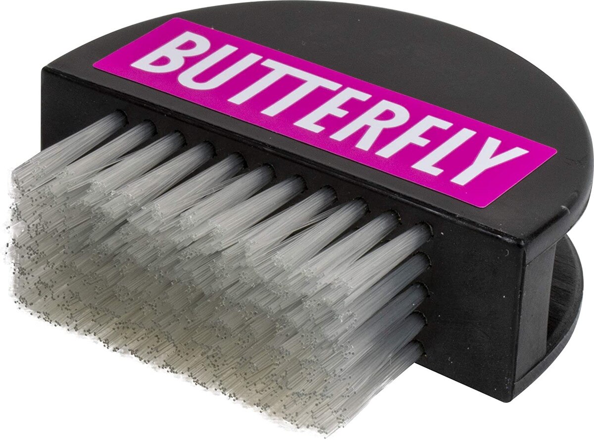 Butterfly Clean Brush: Close-up of Brush